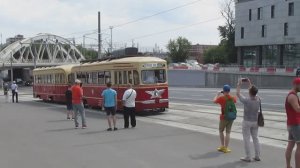 Парад исторического транспорта