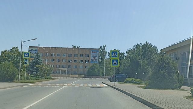 Сальск улица Ленина. Мимо СК Юбилейный, площадь Юбилейная