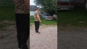 Приехал к другу кататься на орловском рысаке