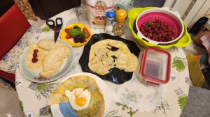 Типичный ужин любителей оладьев 🥞 😋