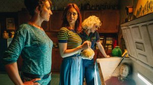 Спрячь бабушку в холодильнике (краткий пересказ фильма. КиноFOX)