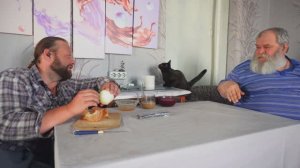 ОБОШЁЛ ГРАФ ДЕРЕВЕНСКИЕ УГОДЬЯ И ПОКУШАЛ В УСАДЬБЕ беззаботная жизнь 40-ка летнего мужчины