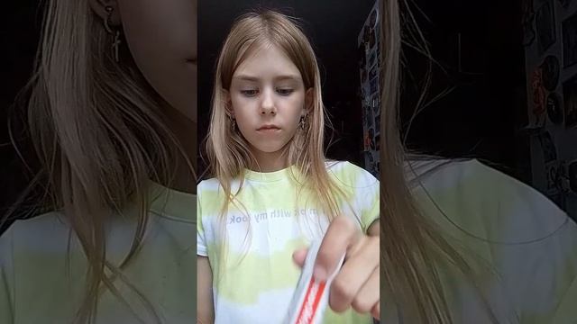 человечек плавающий лайфхак с помощью маркера для белой доски и ложки и мисочки с водой