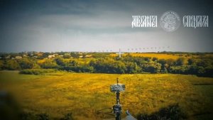 🤙 Ретрансляторы и средства наблюдения врага — в пекло!  Наши FPV-расчёты ежедневно проделывают о...