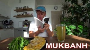 Мукбанг. Книга мамы Илона Маска. Почему я решил не продавать а оставить её себе.