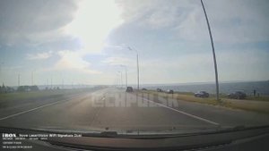 Момент ДТП на Президентском мосту