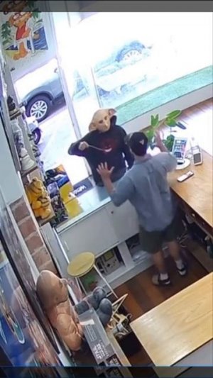 Добби требует свободу