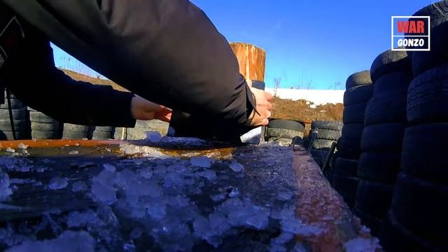 Остановит вода пулю Лёд против пистолета CZ-75 #ПрошлаяДичь
