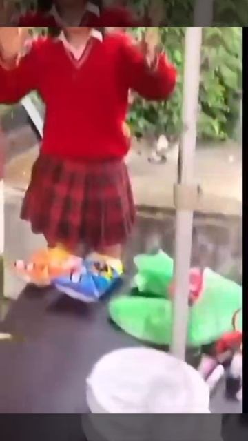 Поздравили с днём рождения 🎉 смотреть онлайн