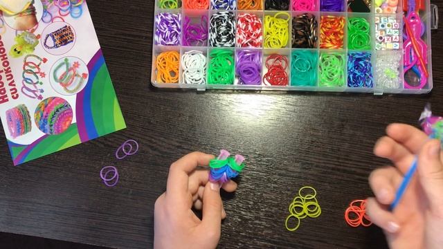 Как сделать пёрышко из резиночек для плетения