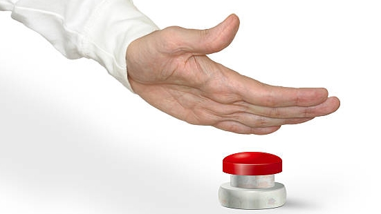 ох зря я нажал на Красную кнопку в майнкрафт