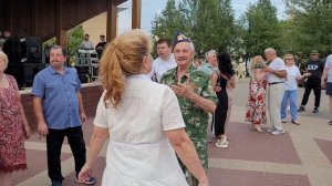 Дарите женщинам цветы... 12.07.25...