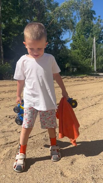 Володя 3,11 на песке смотреть онлайн