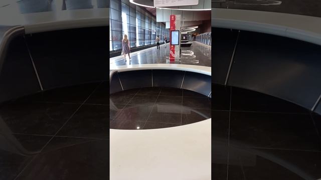 Самолеты в метро не летают...