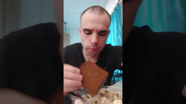 МУКБАНГ ПЕЛЬМЕНИ ВКУСНО С ПОХМЕЛЬЯ / MUKBANG EATING 13. 07. 2025
