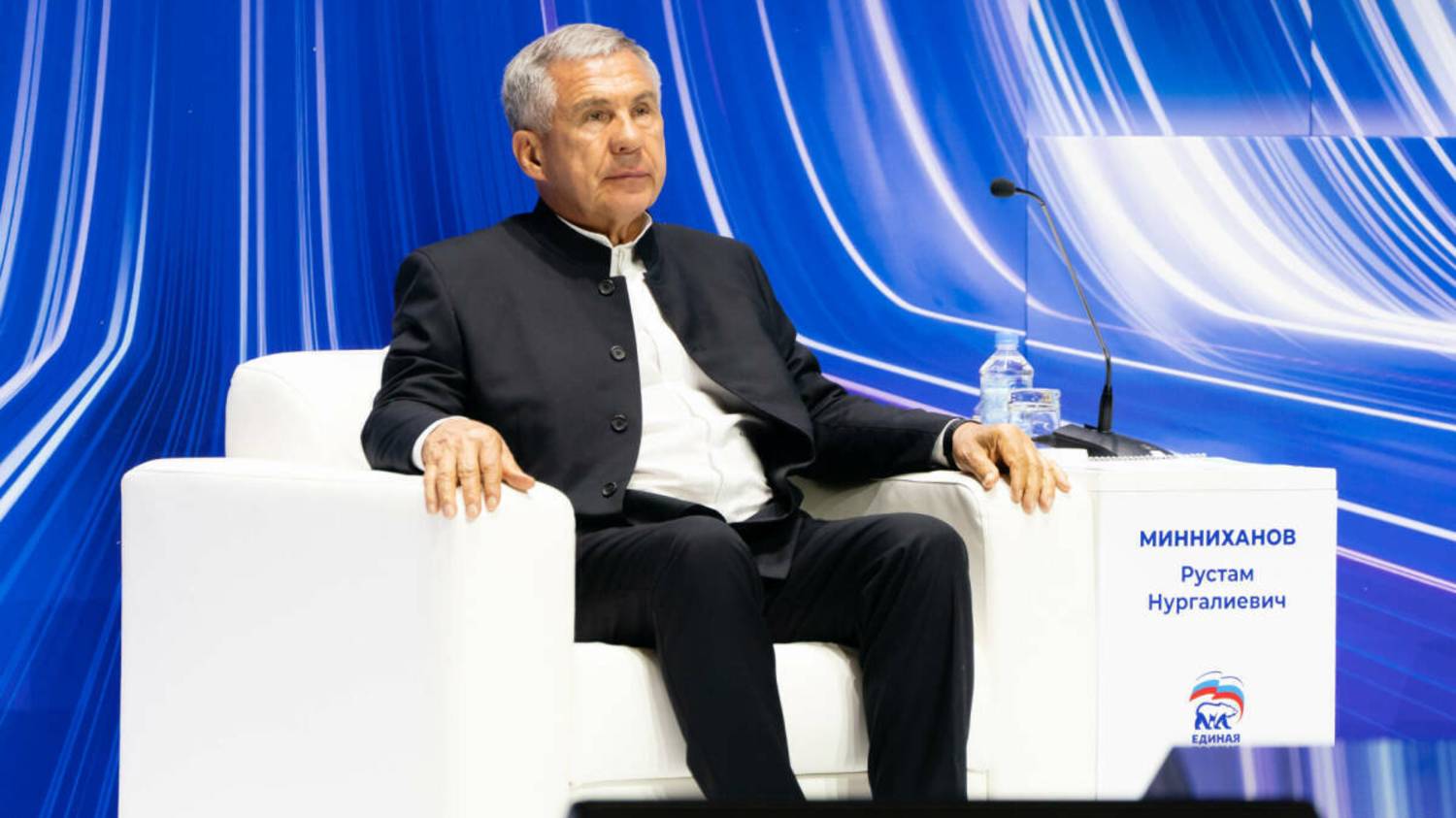 Лидер ОПС раис РТ Минниханов Р.Н. продолжает нарушать права человека в Российской Федерации.