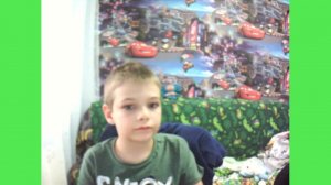 Играем в роблокс.