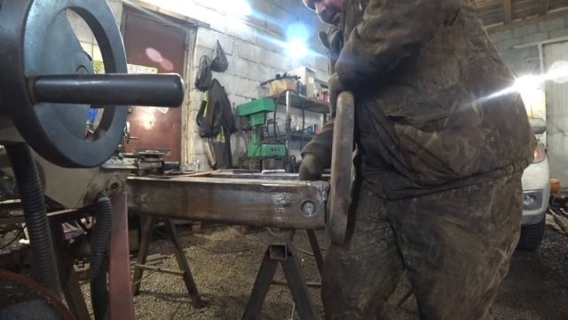 восстановление отверстий лап (аутригеров) JCB 3cx