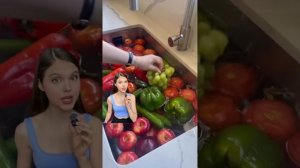 А вы из какого лагеря?