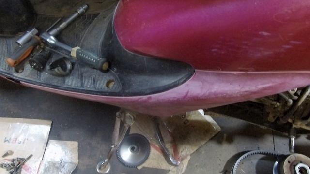 Ремонт Honda Dio AF35ZX Розовая часть 1