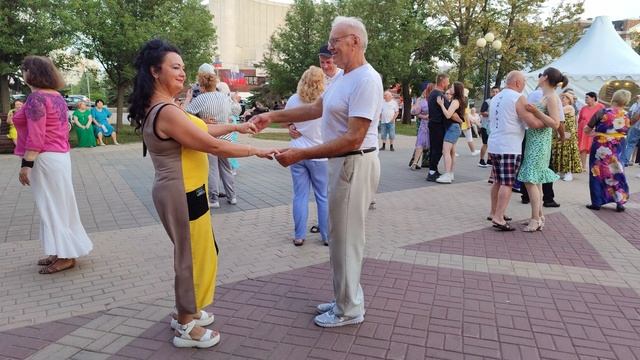 Элегантная дискотека 12.07.25.