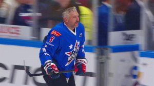 Матч года: все звезды российского хоккея в Москве