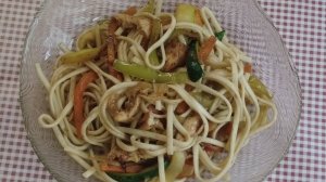 ОВОЩНОЙ САЛАТ С ЛАПШОЙ УДОН