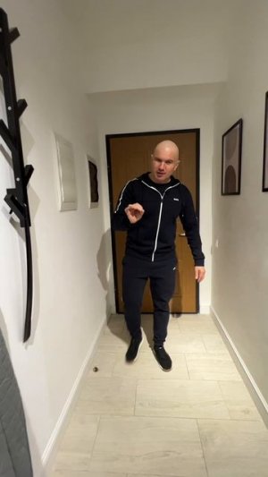 Что не так в этой прихожей? #алексейземсков #alexeyzemskov #прихожая #ошибкиремонта #ремонт #проект