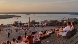 Концерт на набережной