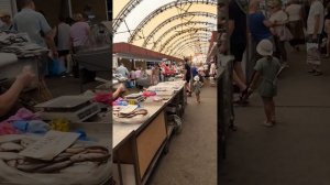 Центр вселенной Бердянска- центральный рынок