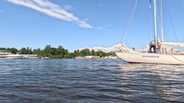 «Паруса и стражи: виды с Петровской косы» 16 серия)