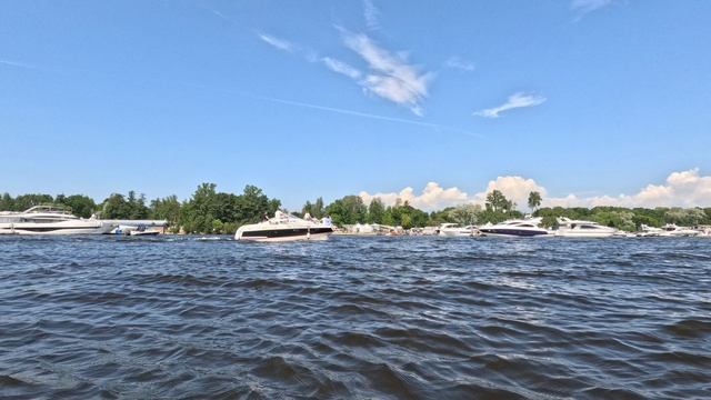 «Паруса и стражи: виды с Петровской косы» 15 серия)