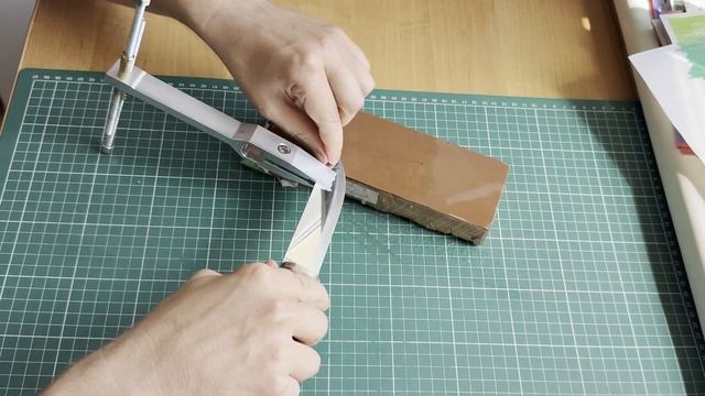 Modernus plienas ir senoji Japonijos galandinimo mokykla – CPM 20CV + Nishimono Tomae