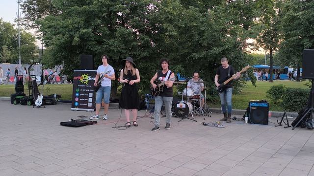 Уличные музыканты  Группа Кино - Перемен смотреть онлайн