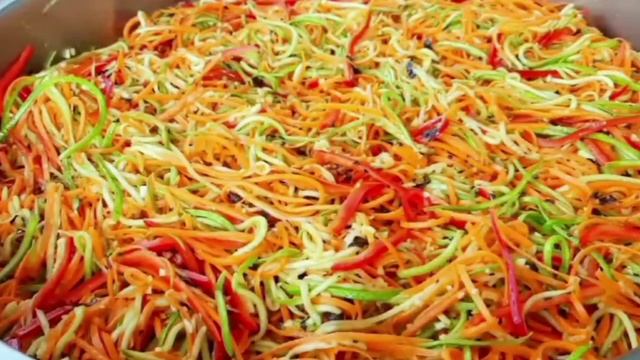 Кобачки по-корейски на зиму ,супер рецепт