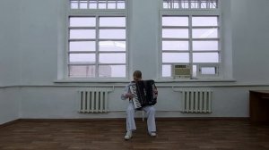 Бабушкина Илона  -"Яблочко"  обр.Данилова
118165.mp4