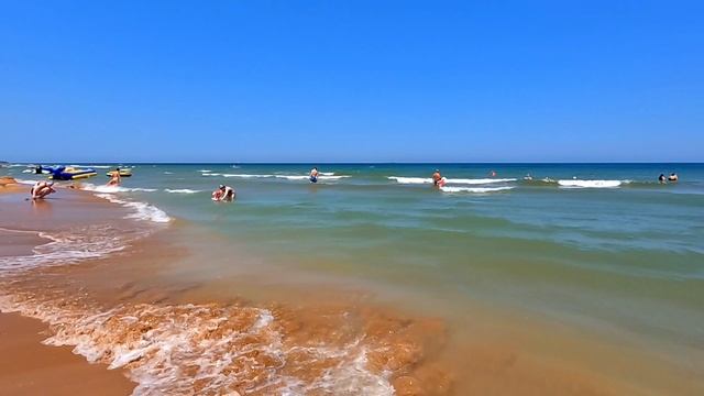 Кучугуры Медузы в Азовском Море! Море Людей. кучугуры