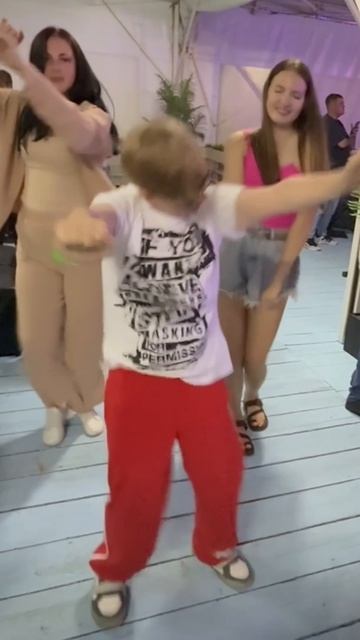 На ЯрОвОм ☀️ПрИчАлИвАй ПоД мОй ТрЕк 💫 смотреть онлайн