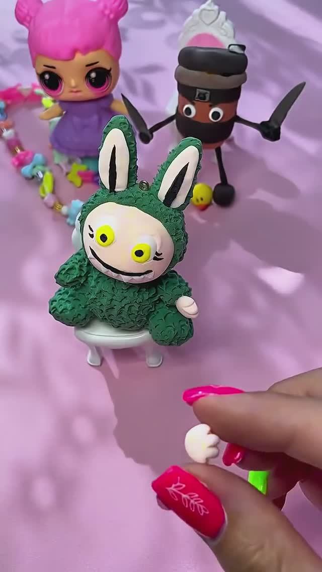 Лабубу монстр воздушный пластилина смотреть онлайн