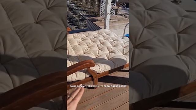 Развиваем главный миф по поводу деревянной мебели на улице
