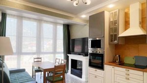 Цена квартиры в Геленджике 33 млн.р. Трёхкомнатная в ЖК "Азимут" на Горной на пересечении с Красной.