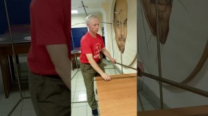 Устанавливаем и разбираем

Красная палатка на пикет. В какой последовательности её надо воздвигать