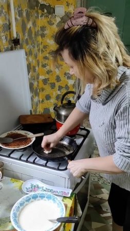 Утро, завтрак, сковородка #мамаидочь#лерахаас#блинчики#еда