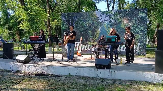 Строить не стены, а мосты