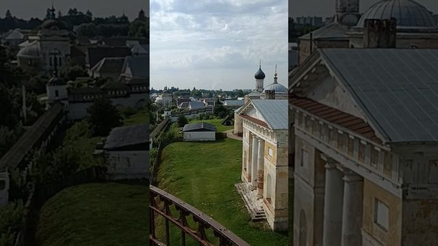 Борисоглебский (Новоторжский) мужской монастырь. Вид с колокольни на город.