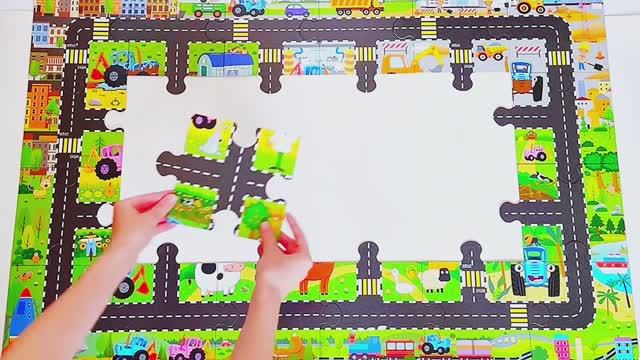 Собираем большой пазл синий трактор. Видео для детей🌸 Ютюбик кидс