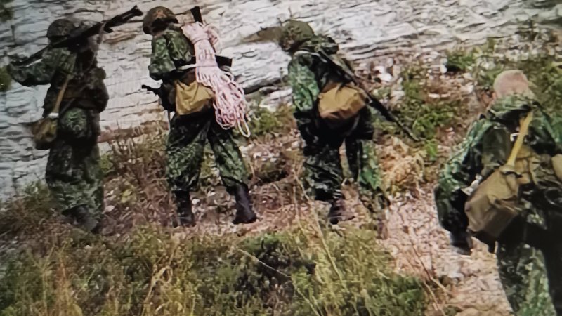 В поиск опасный уходит разведка