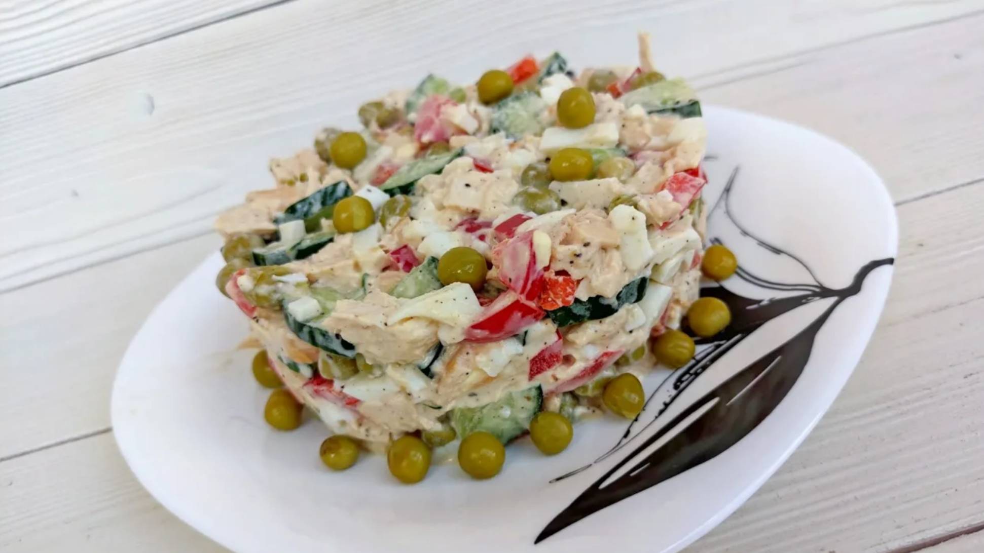 САЛАТ с курицей. Простой но вкусный. Рецепт салата.