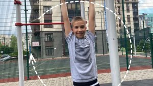 Паркур на турниках