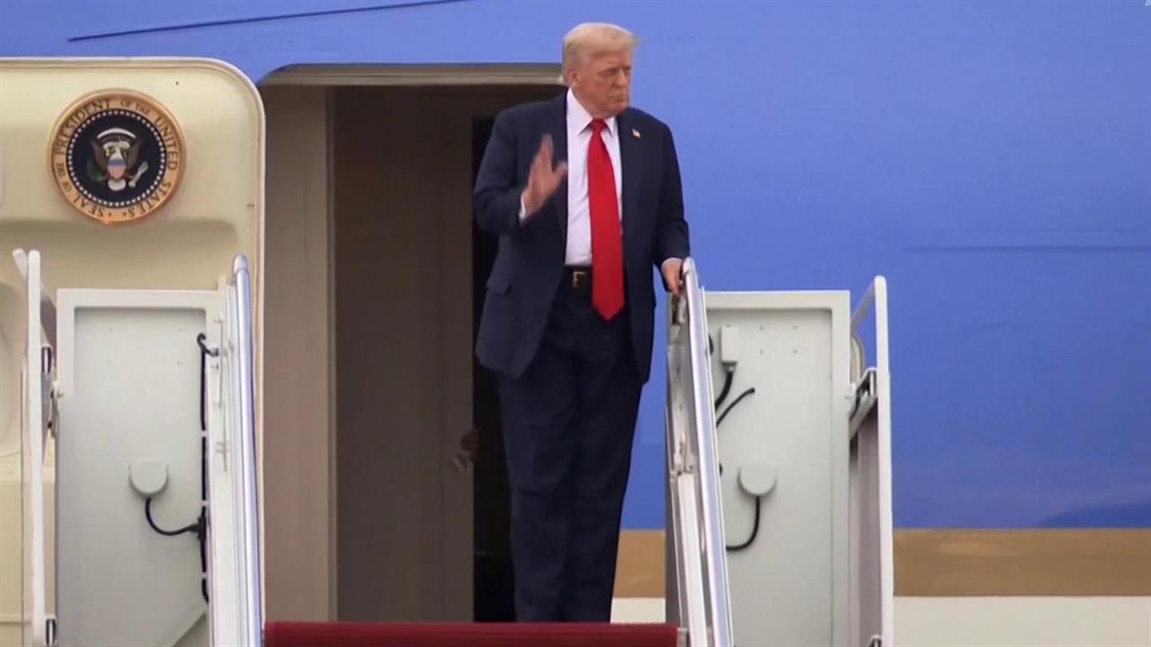 Президент США Дональд Трамп объявит о новом плане поставок оружия Киеву
